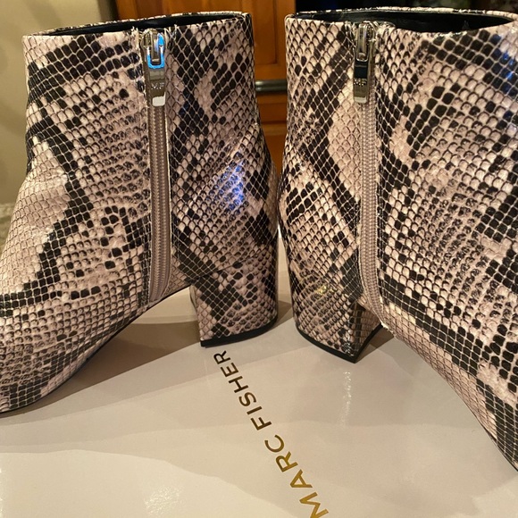 Marc Fisher Jelly Bootie - Picture 3 of 9